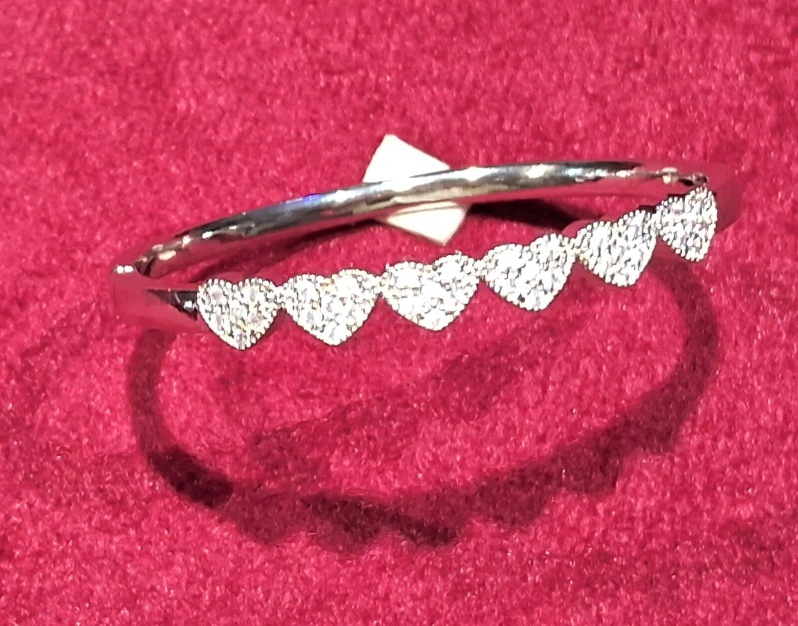 AD Bracelet AD Bracelet