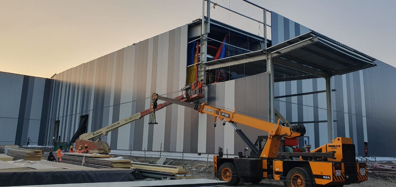 PUF Panel Roofing Sheets PUF Panel Roofing Sheets