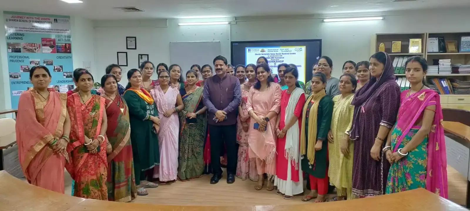 Internships in Social Organizations Internships in Social Organizations