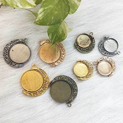 Rotating / Openable Pendant Rotating / Openable Pendant