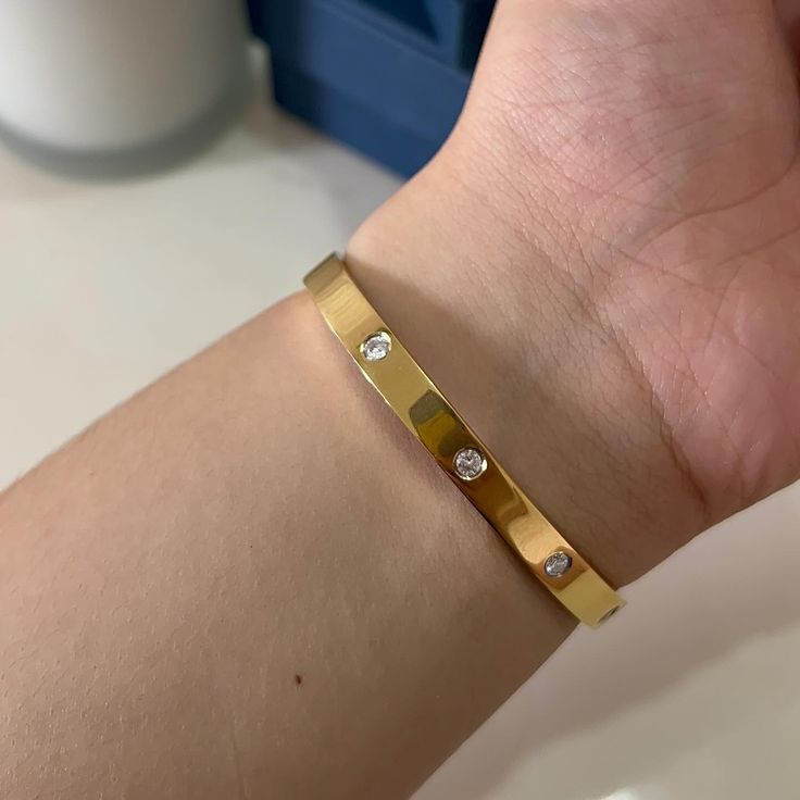 Glowing Skin, All Day! Glowing Skin, All Day!