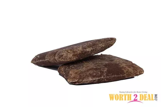 Authentic GI-tagged Marayoor Jaggery blocks Unda Sharkara from Idukki Kerala - Worth2Deal