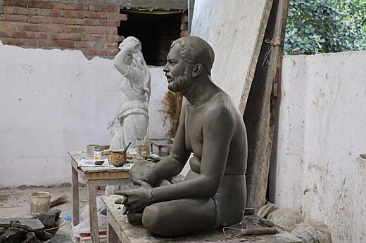 Spiritual Ramkrishna statue Kolkata fiber