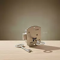 (5505) Palam Bhatia Lock Iron 6L Heavy 2K