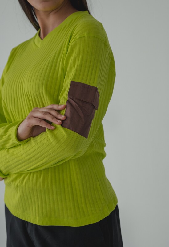 Being Winged - Gender Free V neck Tee (Female)