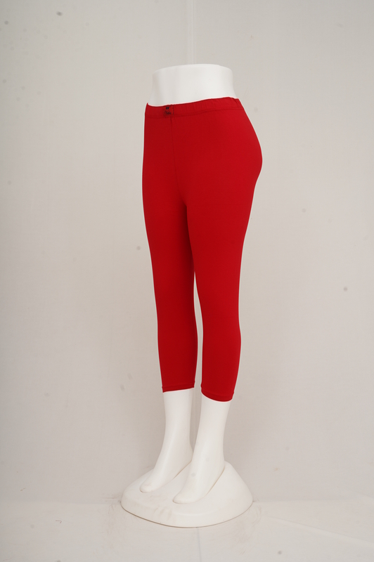 Women Dark Red Capri