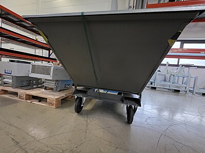 BAUER 5383244, KN-R/D 400, tipping container, with casters and lid