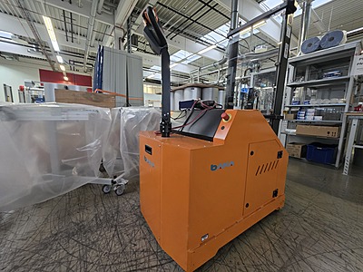 BAKA 1709-919-UMB, EGGT 79-1004 ELSO, Electric counterbalance walkie stacker with mounting plate