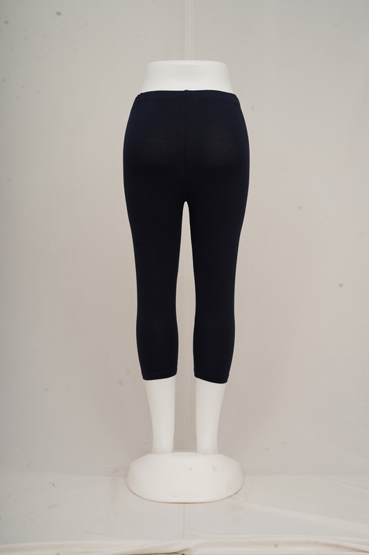 Women Navy Capri