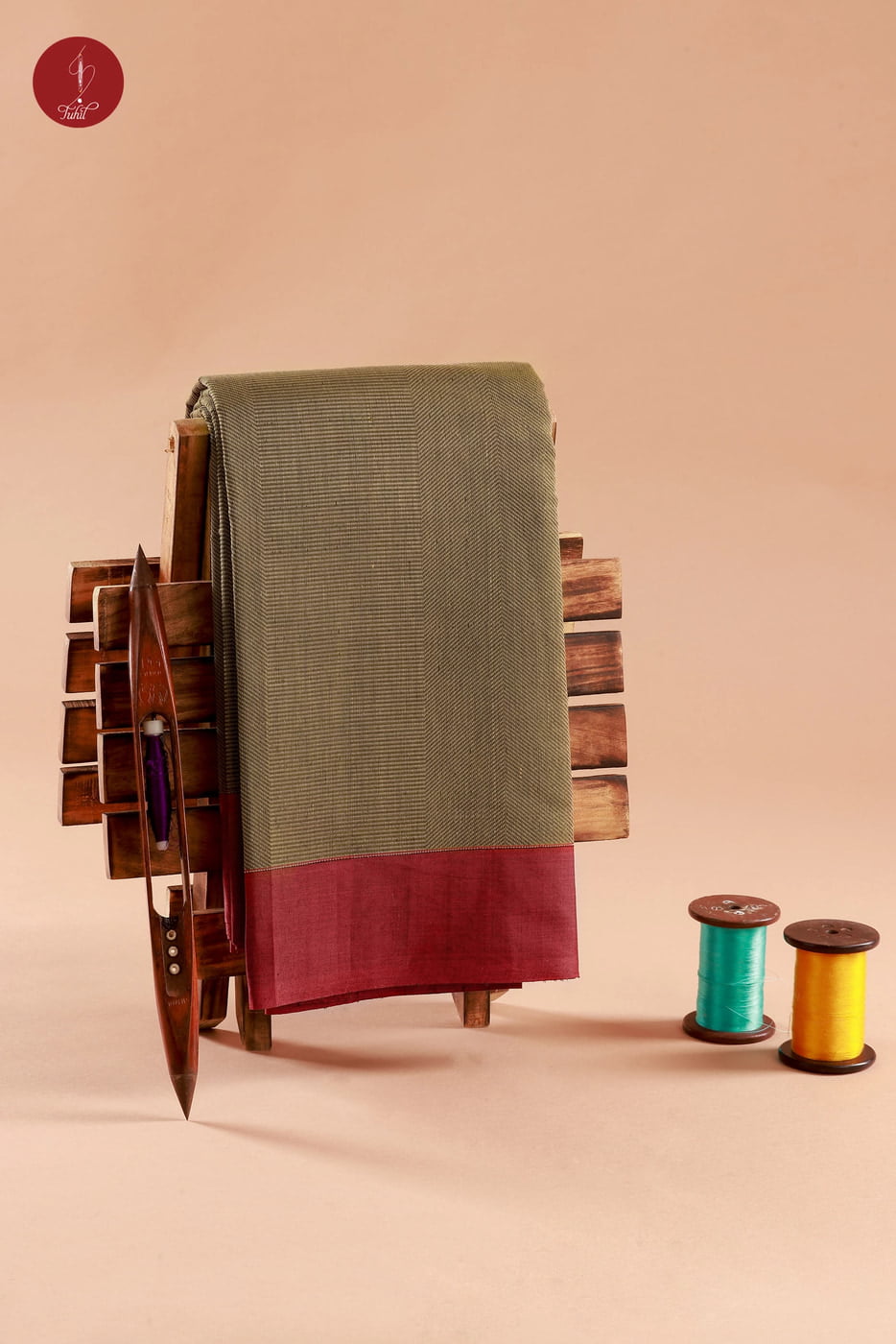 Pure South Cotton Handloom Saree – Leaf Green with Red Border (SHCC529) Pure South Cotton Handloom Saree – Leaf Green with Red Border (SHCC529)