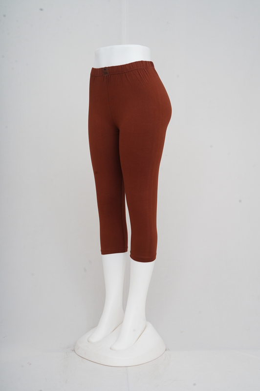 Women Chocolate Capri
