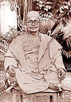 Swami Yatiswarananda - Vice-President (1962 -66)