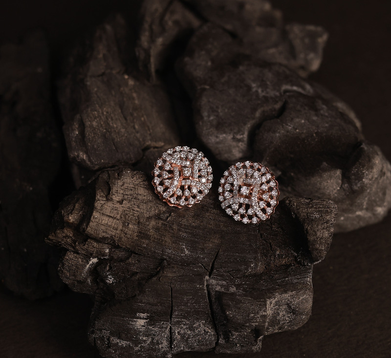 Silver stella rosegold stud with rosegold finish