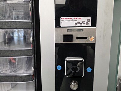 NECTA FESTIVAL, refrigerated snack vending machine