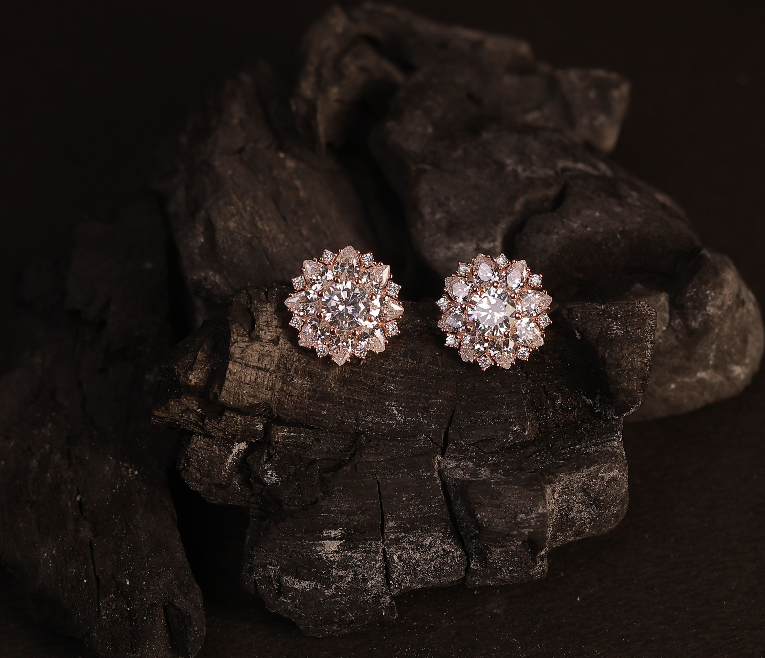 Silver yazh stud with rosegold finish