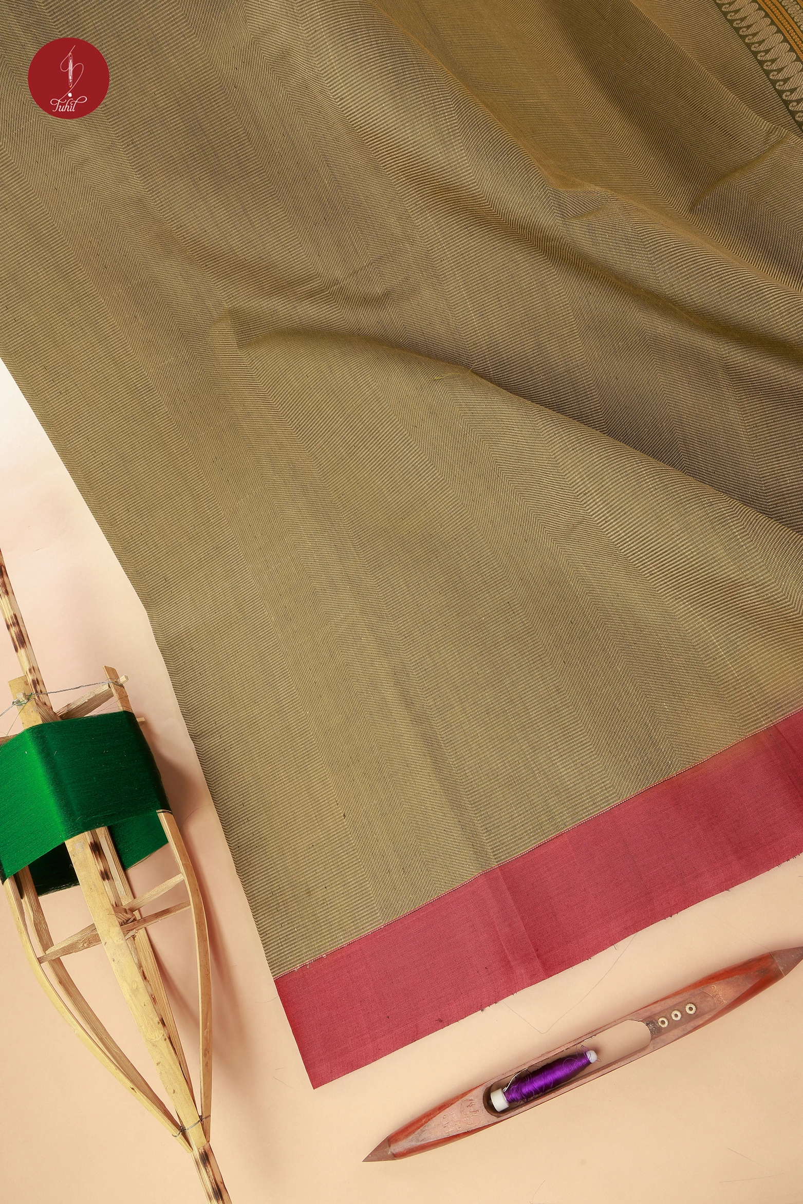 Pure South Cotton Handloom Saree – Leaf Green with Red Border (SHCC529)