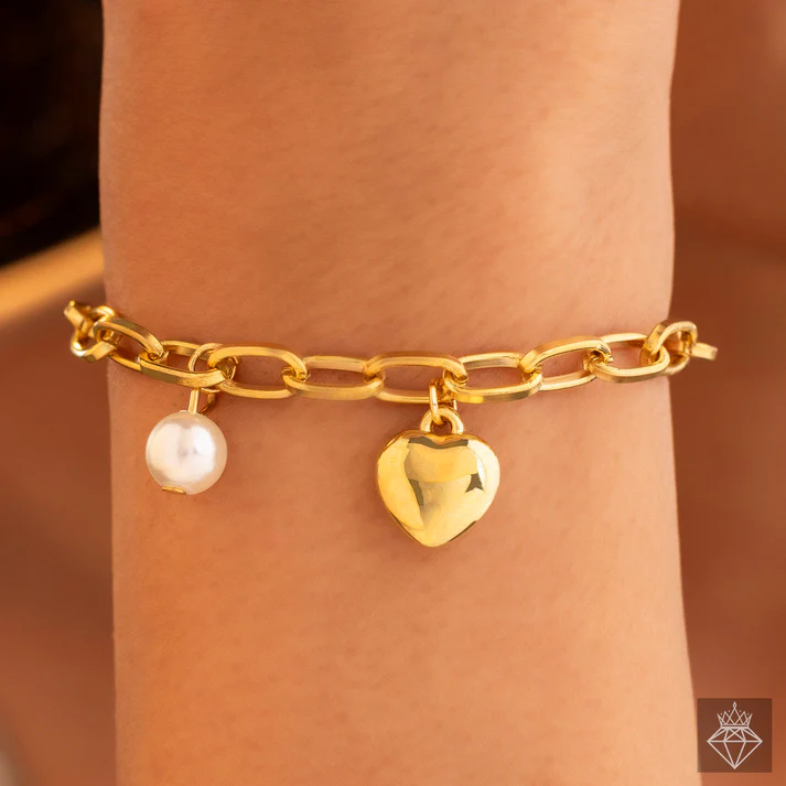 Anti-Tarnish Pearl & Heart Charm Bracelet