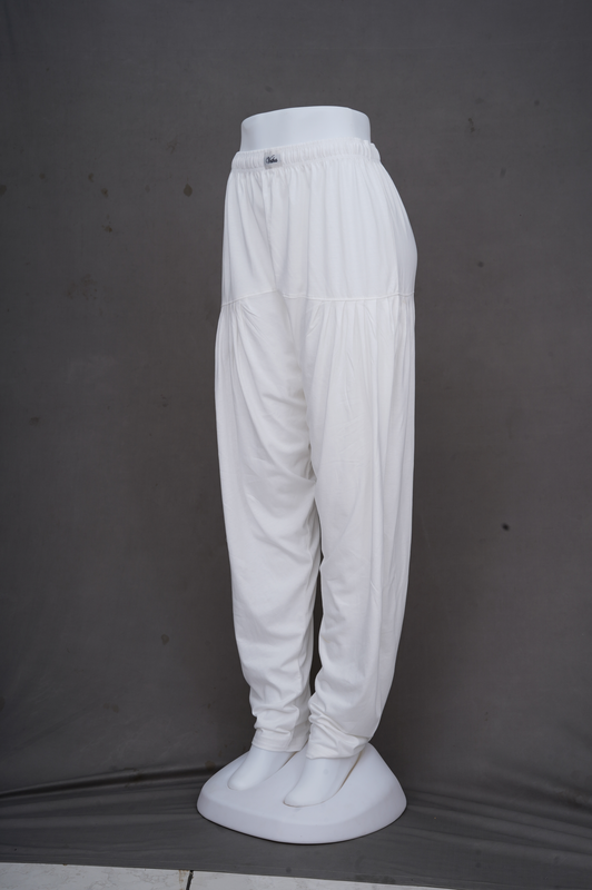 Women Off White Patiyala