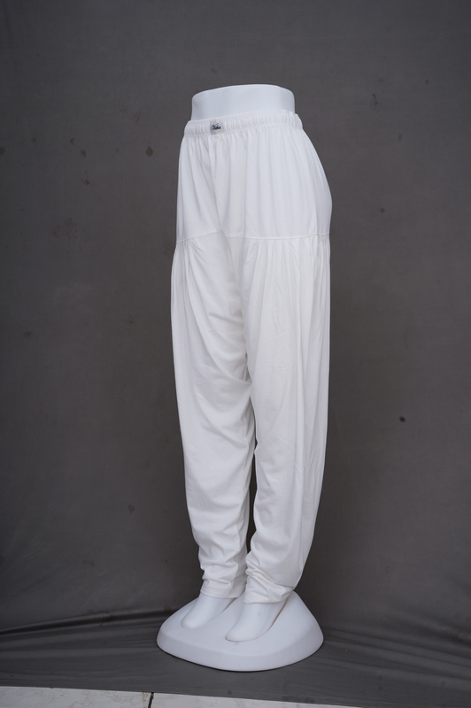 Women Off White Patiyala