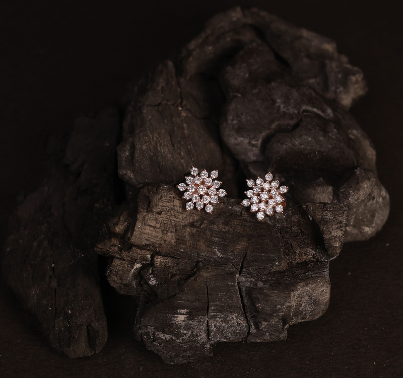 Silver swathi stud with rsegold finish