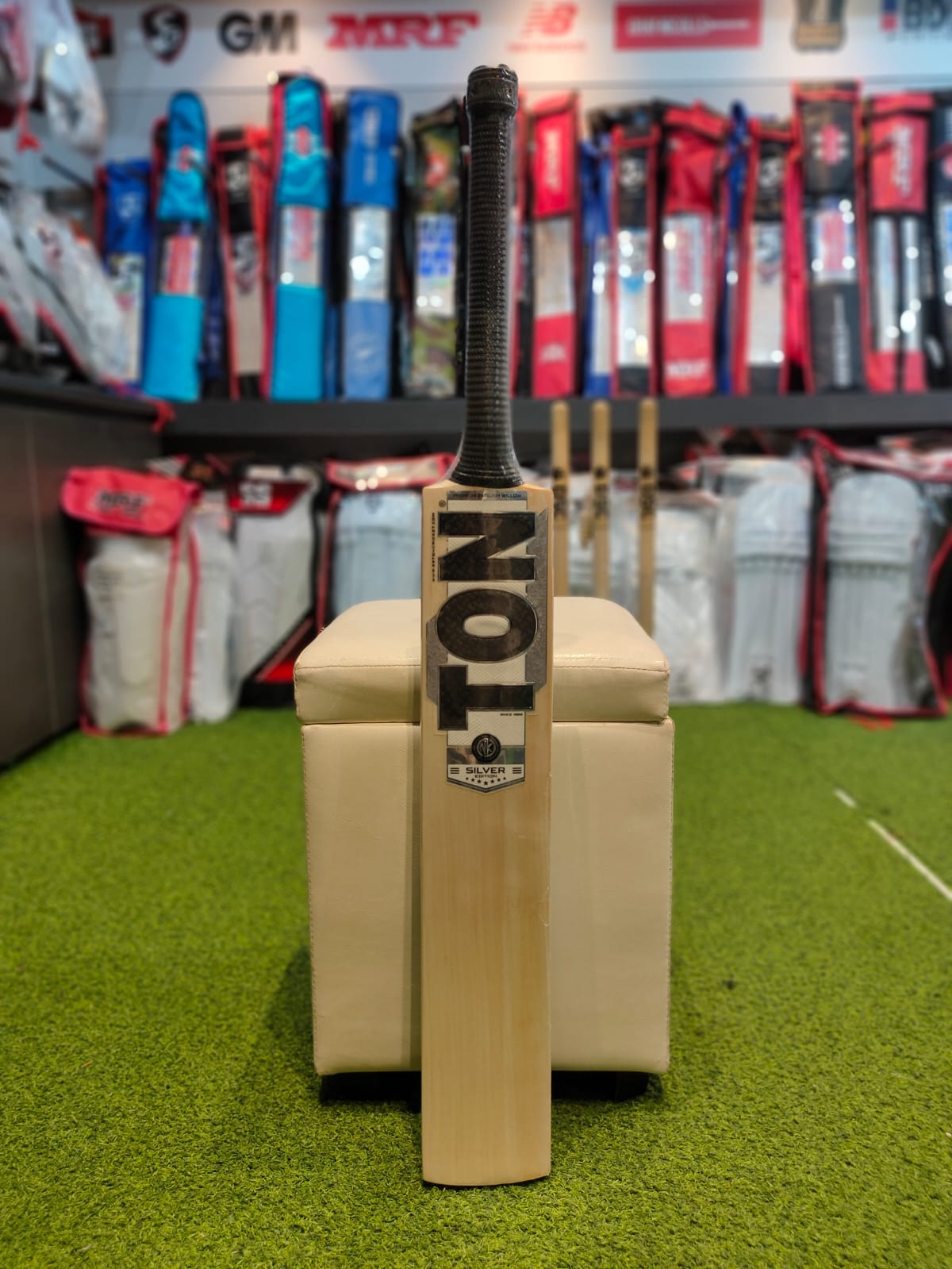 CRICKET BAT SS TON SILVER EDITION