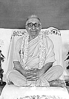 Swami Nirvanananda - Vice-President (1966 – 84)