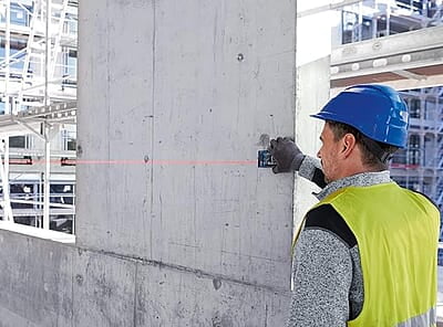 Bosch GLM 100-25 C 100 Meter Laser Distance Meter with Inbuilt Camera