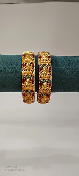 LAKSHMI RUBY&EMERALD STONE BANGLE