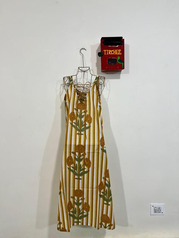 Ira's strappy back lace up kurta - Yellow Stripes & Florals