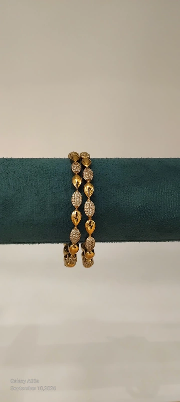 AD Stone Mehandi Coloured Bangle