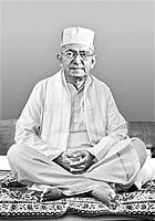 Swami Prabhananda - Vice-President (2012 – 23)