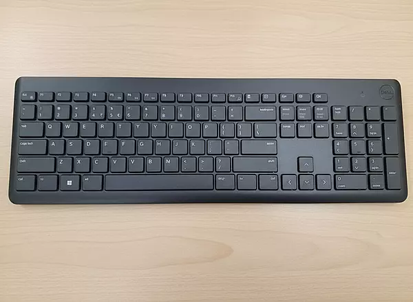 Refurbished DELL KM3322W Keyboard & Mouse Combo, Anti-fade & Spill-resistant Keys Wireless Multi-device Keyboard