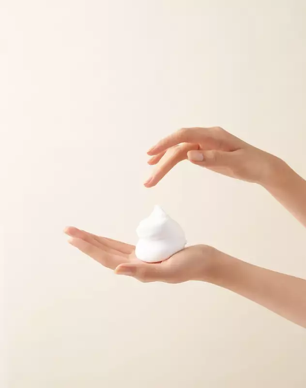 JUICE TO CLEANSE LESS LESS FOAM CLEANSER