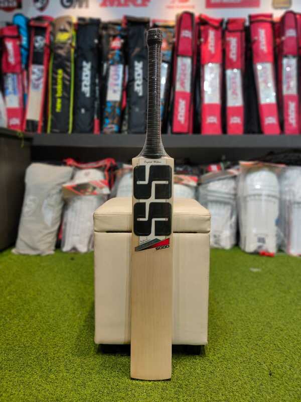 Cricket Bat - SS-EW MASTER 5000