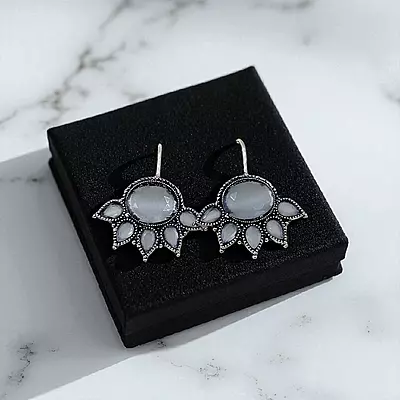 Elegant Grey Cat's Eye Earrings | Vintage-Inspired Dangle Earrings
