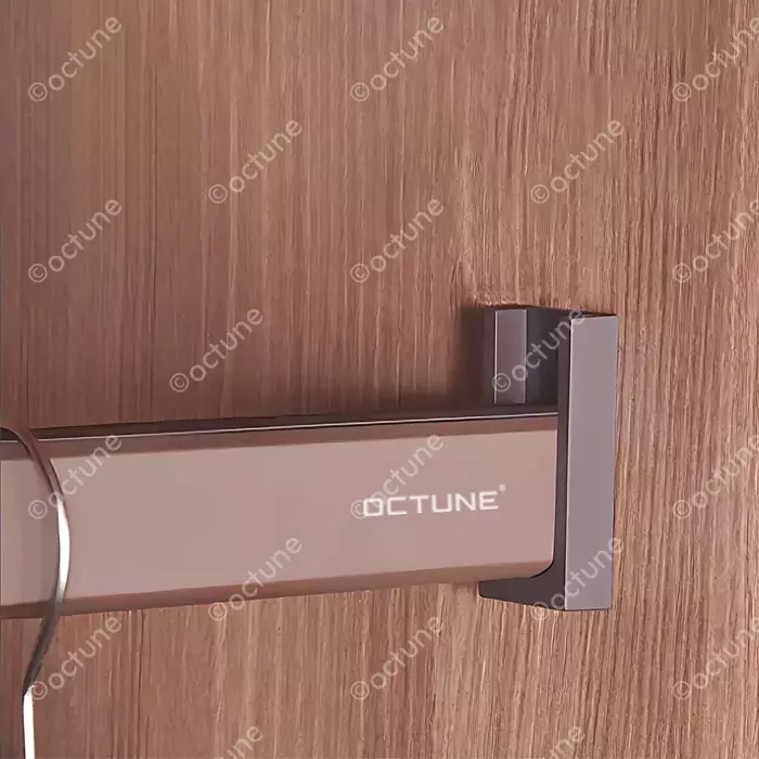 Octune Luxe Holder For Clothes Rail