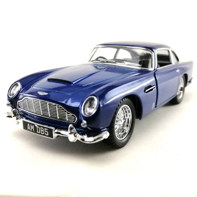 Aston Martin DB5 1:36