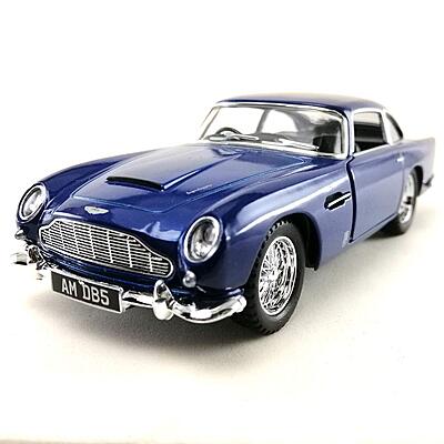 Aston Martin DB5 | 1:36 | Kinsmart