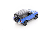 Land Rover Defender 90 1:36