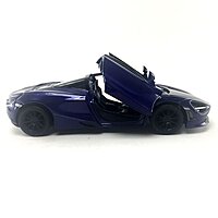 McLaren 720S 1:36