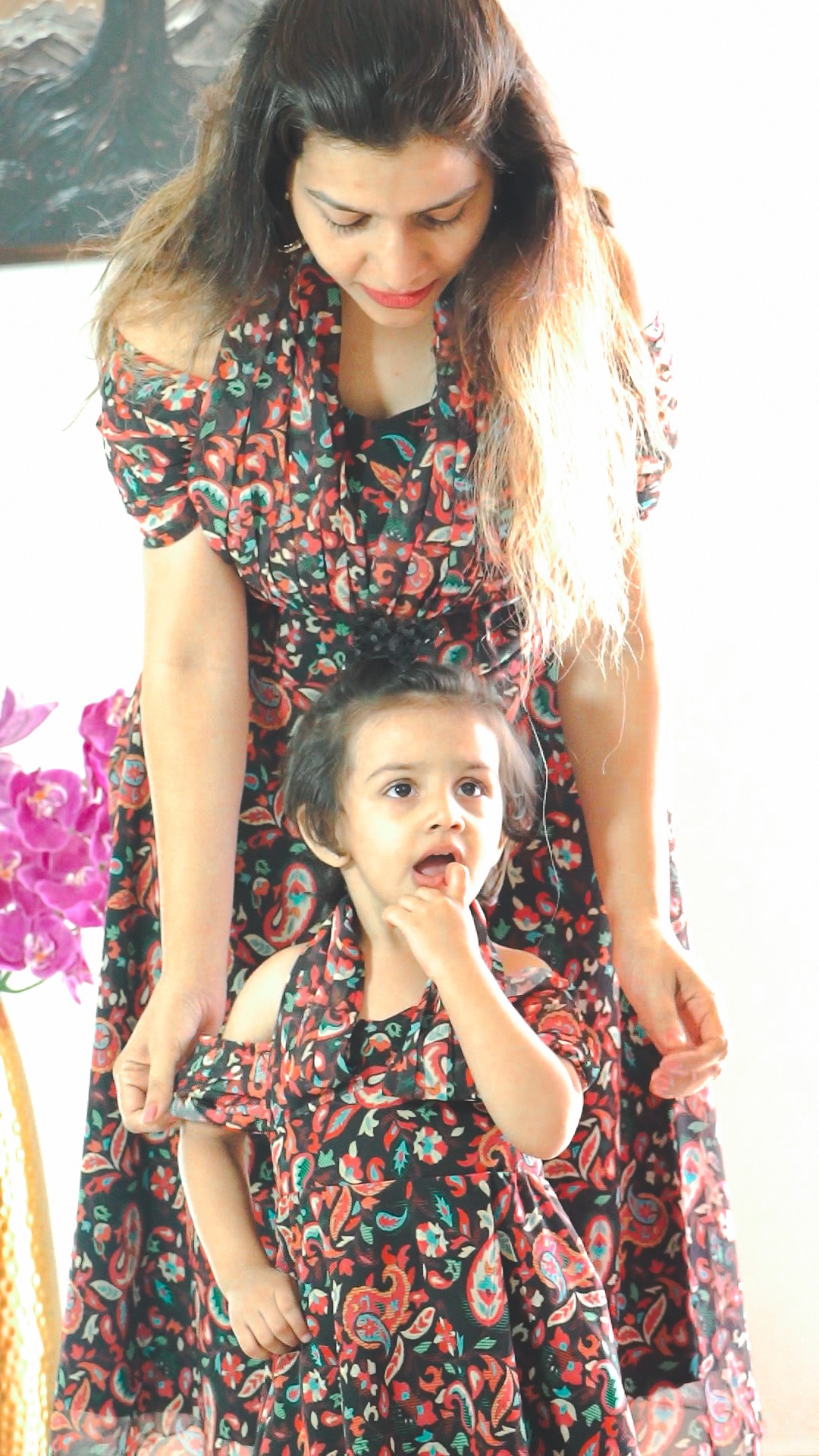 Floral Harmony Mother-Daughter Dress Set with Elegant Lace Details