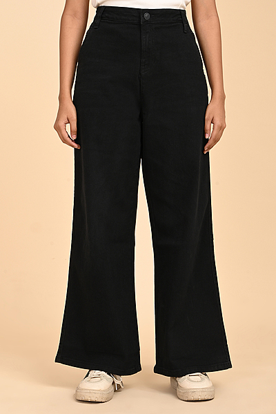 Women's Wide Leg Denim Pant