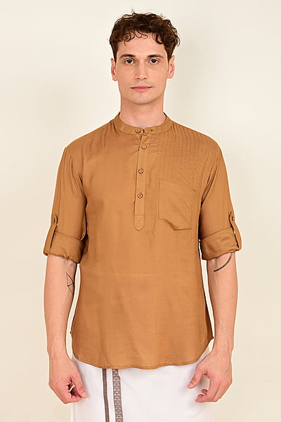 Men's Embroidered Short Kurta