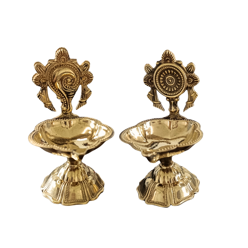 Pure Brass Sangu Chakra Vilakku | Handcrafted by Tamil Nadu Artisans | Sacred Pooja Diya for Temple & Home