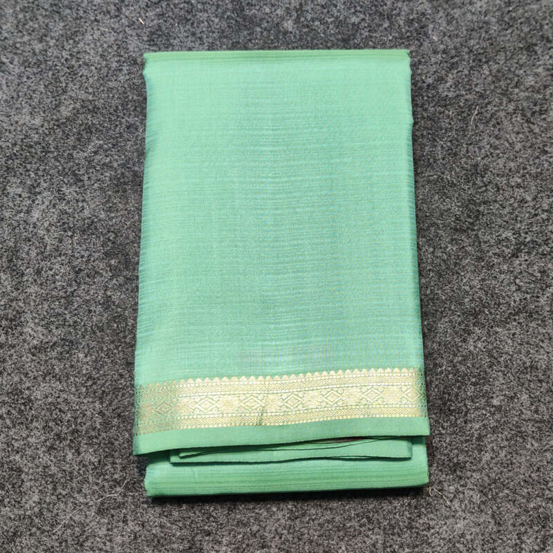 Kanchi pattu small border saree - KMP3016