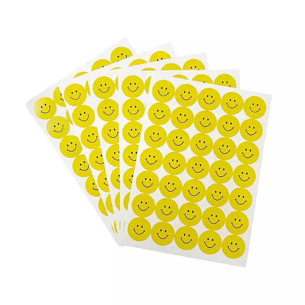 Pack of 420 Yellow Smile Faces 24mm Self-Adhesive Labels