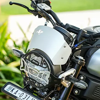 Legundary Zephyr Visor Blk Silver for Yamaha XSR 155 Legundary Zephyr Visor Blk Silver for Yamaha XSR 155