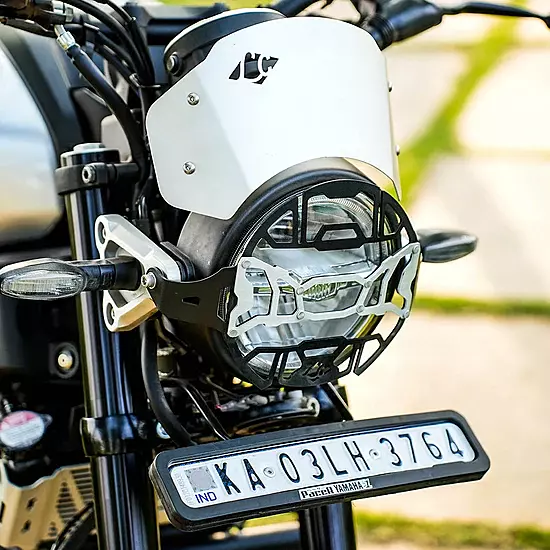 Legundary Cosmic Headlight Grill Black Silver for Yamaha XSR 155 Legundary Cosmic Headlight Grill Black Silver for Yamaha XSR 155