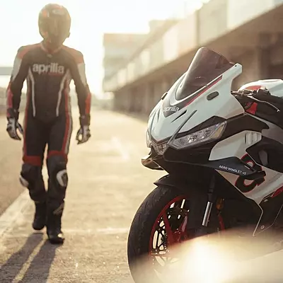 Autologue Aero Winglet V2 for Aprilia RS 457