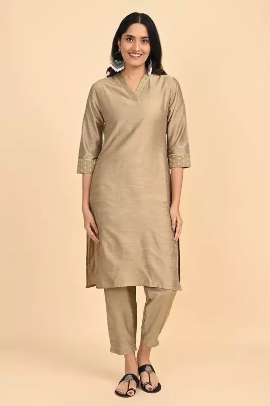 Women V-Neck Long Kurta